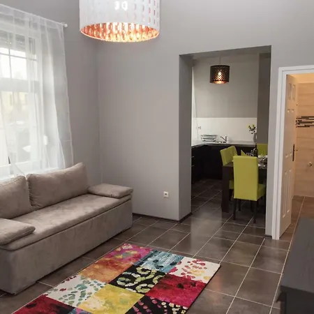 Deakvilla37 Apartman Eger