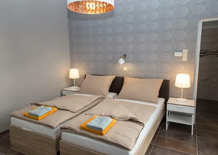 Deakvilla37 Apartman Эгер