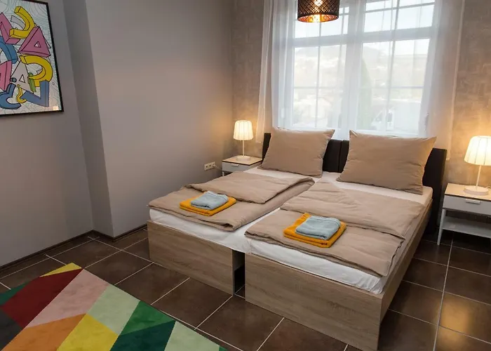 Deakvilla37 Apartman Апартаменты *