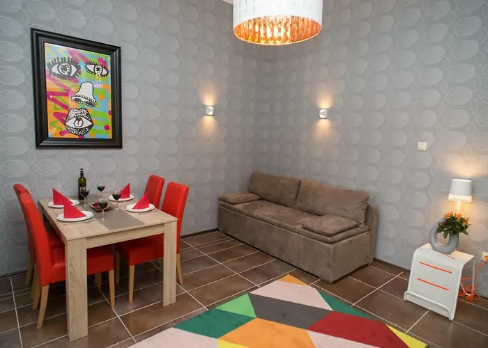 Deakvilla37 Apartman Эгер