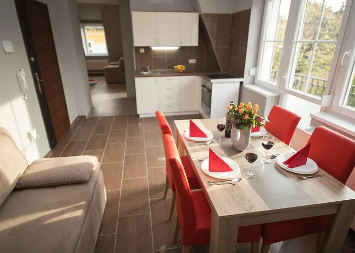 Deakvilla37 Apartman Апартаменты *