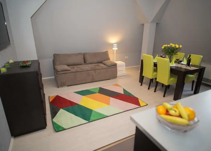 Deakvilla37 Apartman Апартаменты Эгер