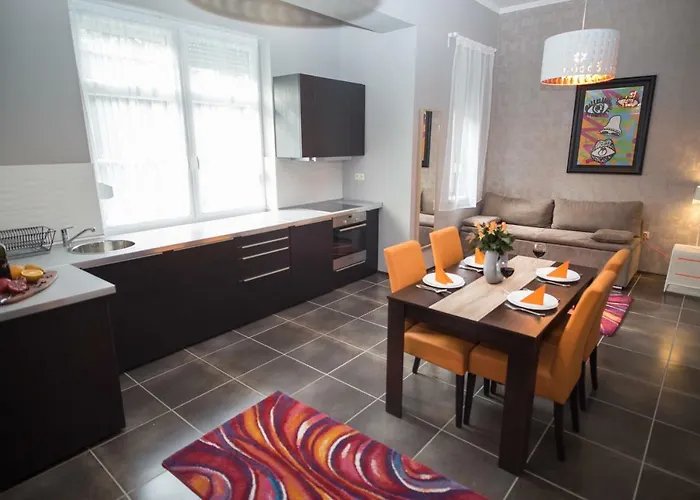Апартаменты Deakvilla37 Apartman Эгер