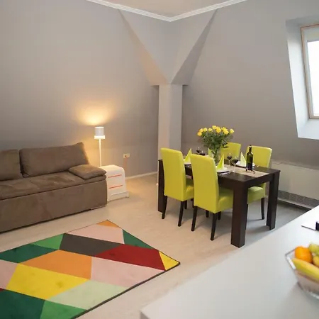 Deakvilla37 Apartman